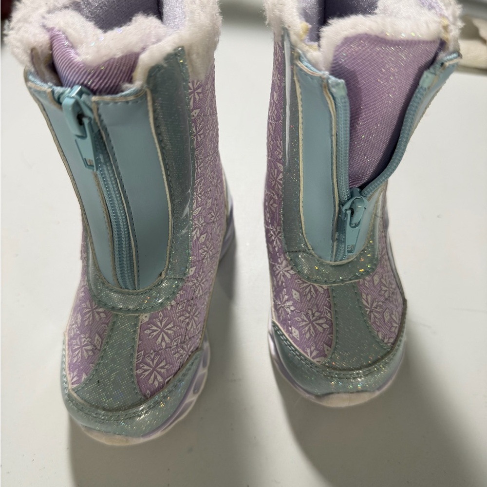 Kids Snow Boots Elsa and Anna size 7